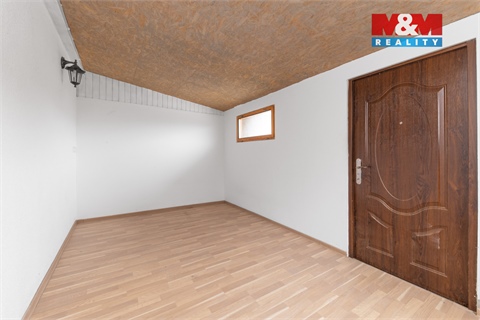 Prodej rodinného domu, 353 m² - 20