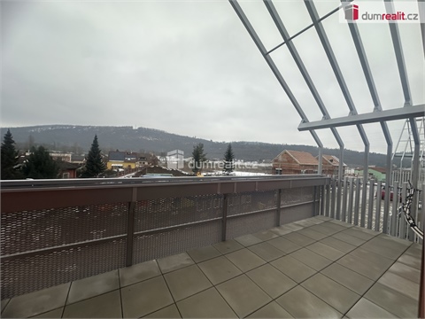 Pronájem bytu 3kk, 82 m² - 22