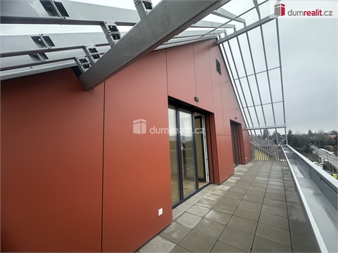 Pronájem bytu 3kk, 82 m² 4