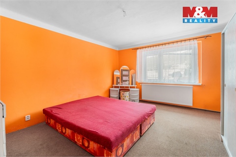 Prodej rodinného domu, 200 m² - 24