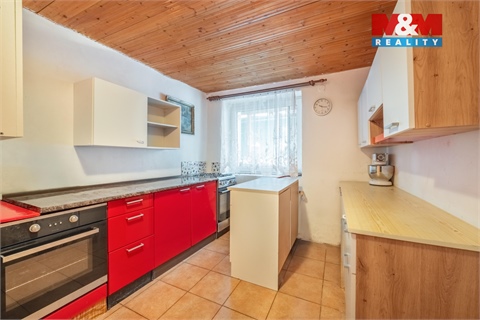 Prodej rodinného domu, 120 m² - 6