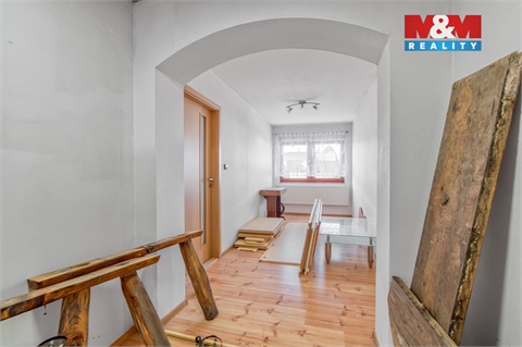 Prodej rodinného domu, 280 m² 26