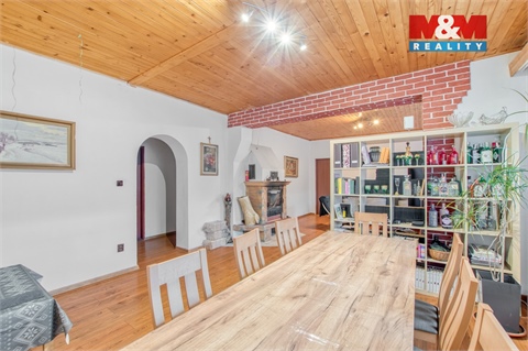 Prodej rodinného domu, 280 m² - 6