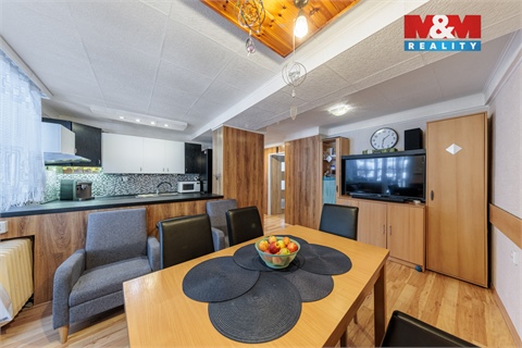 Prodej rodinného domu, 247 m² - 0