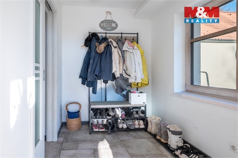 Prodej rodinného domu, 429 m² 14