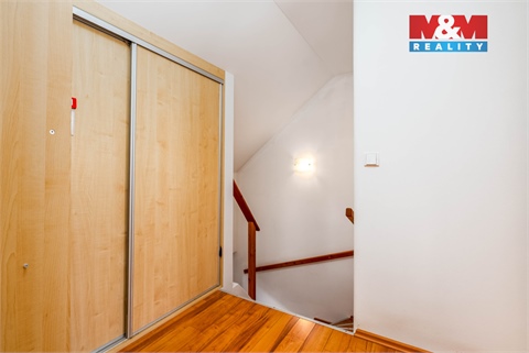 Prodej rodinného domu, 104 m² 12