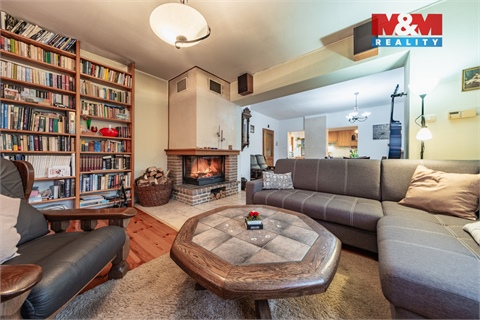 Prodej rodinného domu, 312 m² - 0