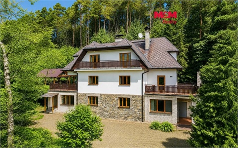 Prodej rodinného domu, 312 m² - 0