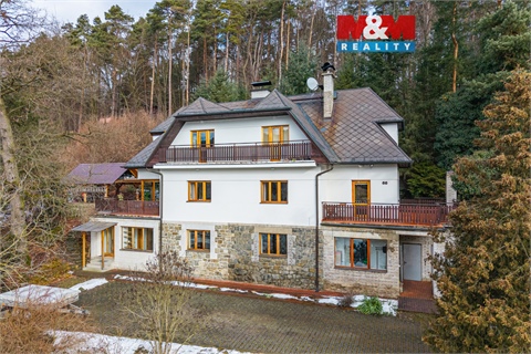 Prodej rodinného domu, 312 m² 0