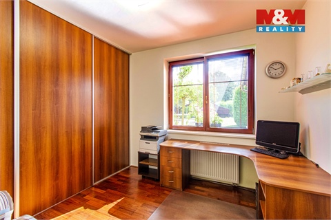 Prodej rodinného domu, 140 m² - 6