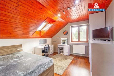 Prodej rodinného domu, 140 m² 16