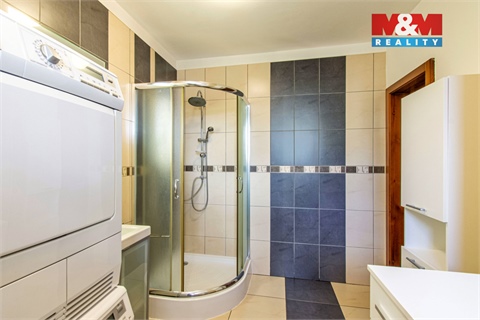 Prodej rodinného domu, 140 m² 10