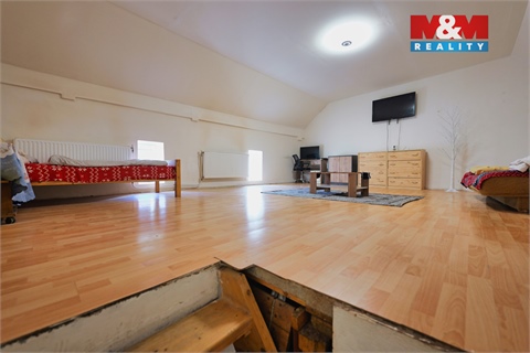 Prodej rodinného domu, 87 m² - 8