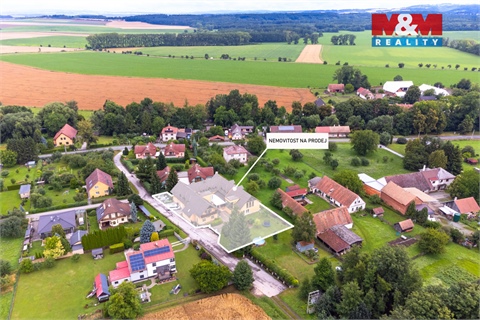 Prodej rodinného domu, 1 100 m² 14