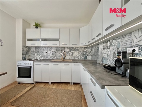 Prodej rodinného domu, 200 m² - 4