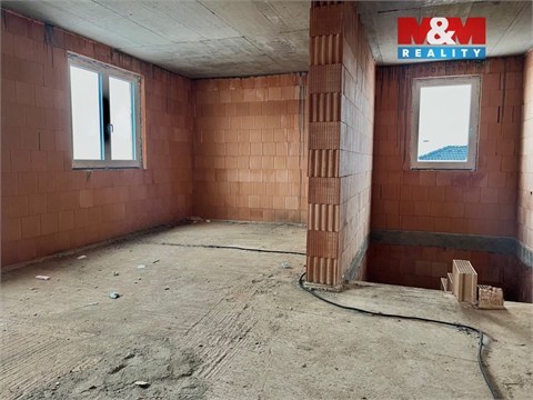 Prodej rodinného domu, 200 m² 14