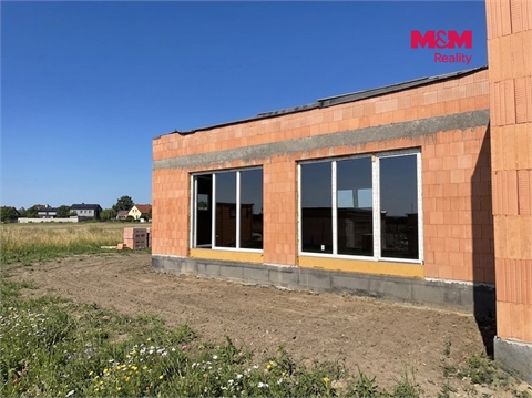 Prodej rodinného domu, 200 m² - 6