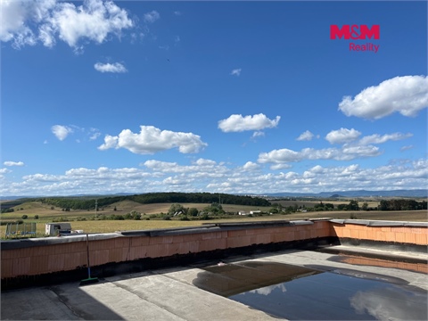 Prodej rodinného domu, 200 m² 14