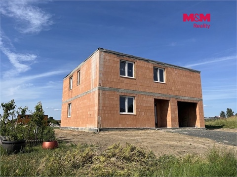 Prodej rodinného domu, 200 m² - 4