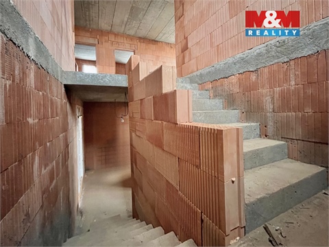 Prodej rodinného domu, 200 m² - 12