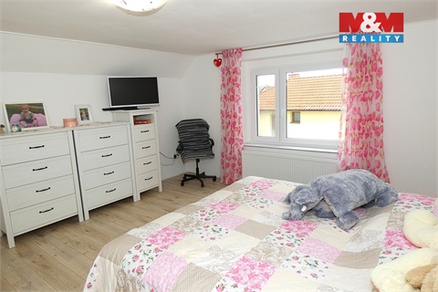 Prodej rodinného domu, 206 m² 2