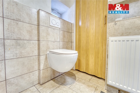 Prodej rodinného domu, 140 m² 14