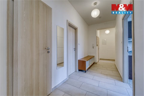 Pronájem bytu 1+1, 57 m² - 8