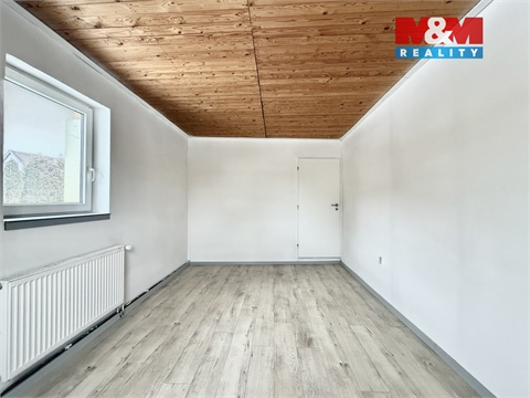 Pronájem bytu 3kk, 77 m² 8