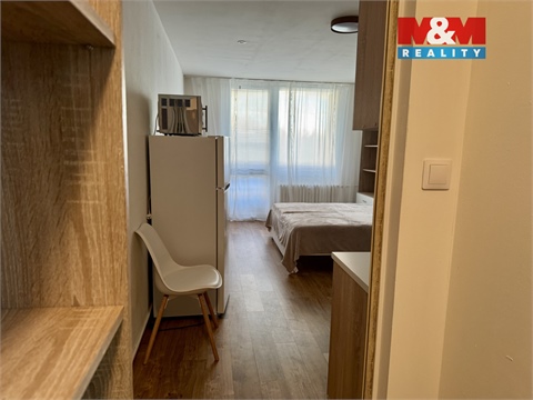 Pronájem bytu 1kk, 28 m² - 16