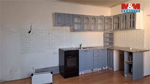 Prodej rodinného domu, 223 m² - 6