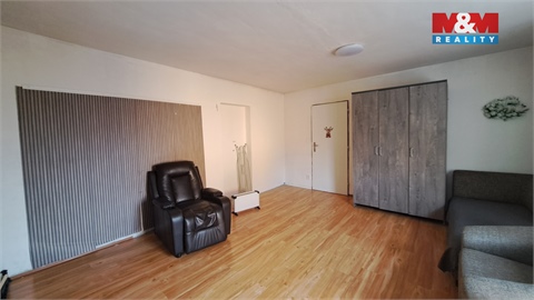 Prodej rodinného domu, 223 m² - 8