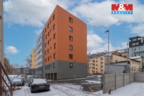 Pronájem bytu 3kk, 90 m² 18