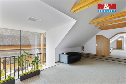 Prodej ubytování, 1 100 m² 8