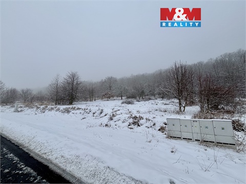 Prodej stavebního pozemku, 1 452 m² 0