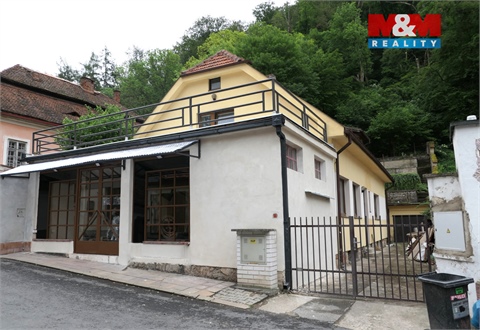 Pronájem bytu 3kk, 95 m² 22