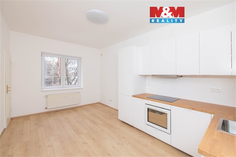 Pronájem bytu 2+1, 60 m² - 0