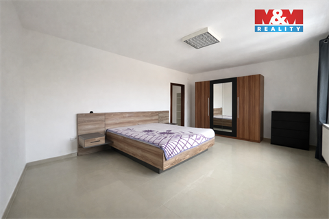 Pronájem bytu 3kk, 88 m² 2