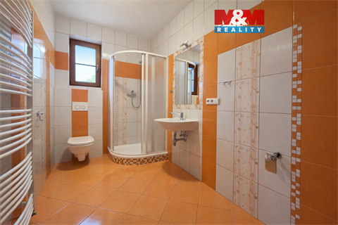 Pronájem bytu 3kk, 88 m² 0