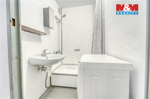 Pronájem bytu 1+1, 39 m² 2