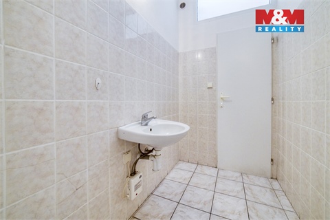 Pronájem kanceláře, 80 m² 8