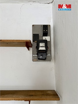 Pronájem garáže, 18 m² 2