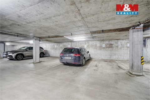 Prodej parkovacího místa, 12 m² - 2