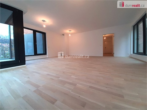 Pronájem bytu 3kk, 104 m² - 8