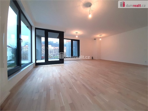 Pronájem bytu 3kk, 104 m² 0