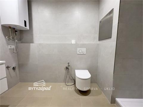 Pronájem bytu 2kk, 54 m² 6