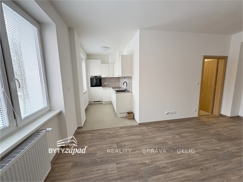 Pronájem bytu 2kk, 54 m² 2