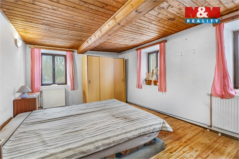 Prodej rodinného domu, 179 m² 2