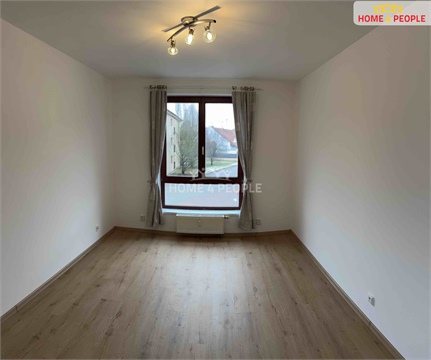 Pronájem bytu 2kk, 43 m² 0