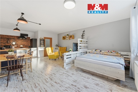 Prodej bytu 1kk, 52 m² 0