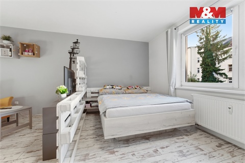 Prodej bytu 1kk, 52 m² - 14